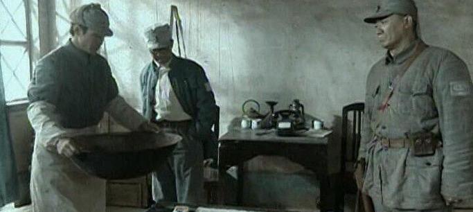 玩英雄联盟的人为何会被认为自私？背后原因是什么？